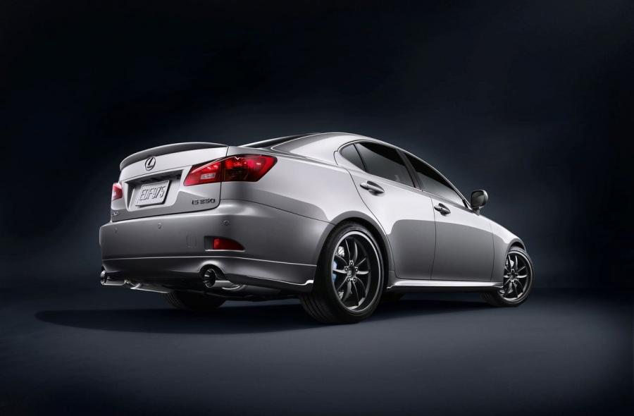 Lexus IS250 Sports Concept 2008 года  (фото 2 из 3)